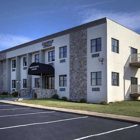 Brinton Suites Concordville Bagian luar foto