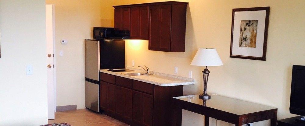 Brinton Suites Concordville Bagian luar foto